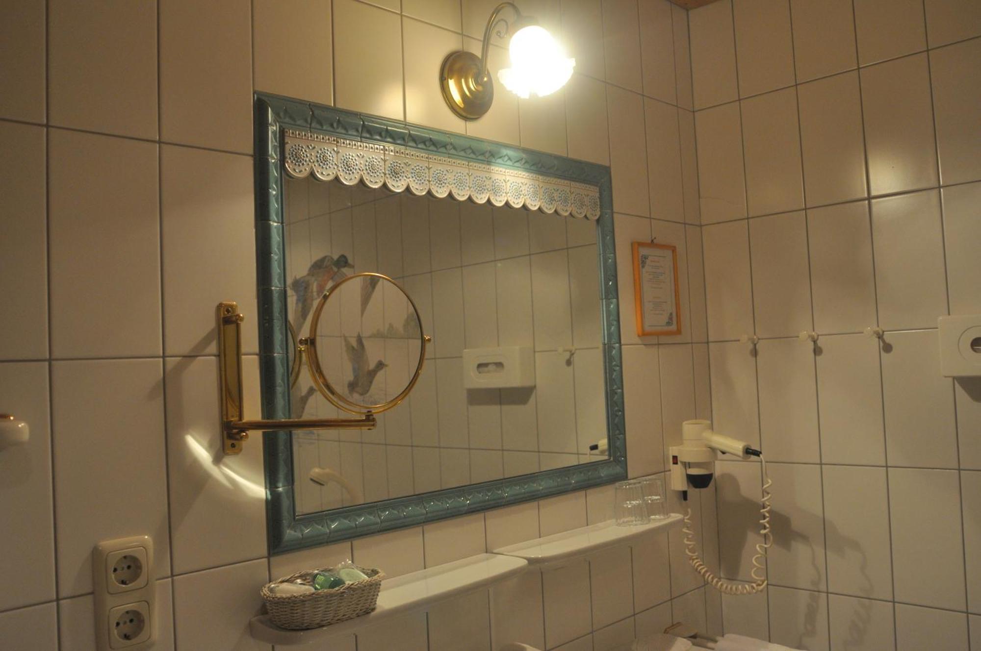 Romantikhotel Almtalhof Grünau im Almtal Стая снимка