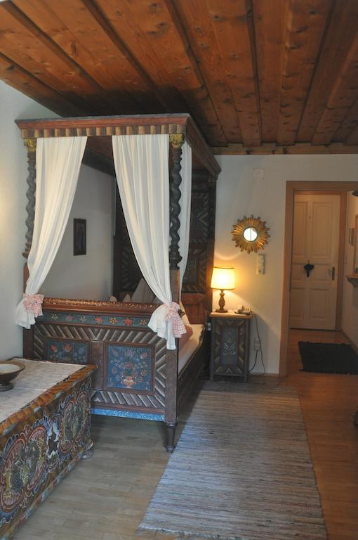 Romantikhotel Almtalhof Grünau im Almtal Стая снимка